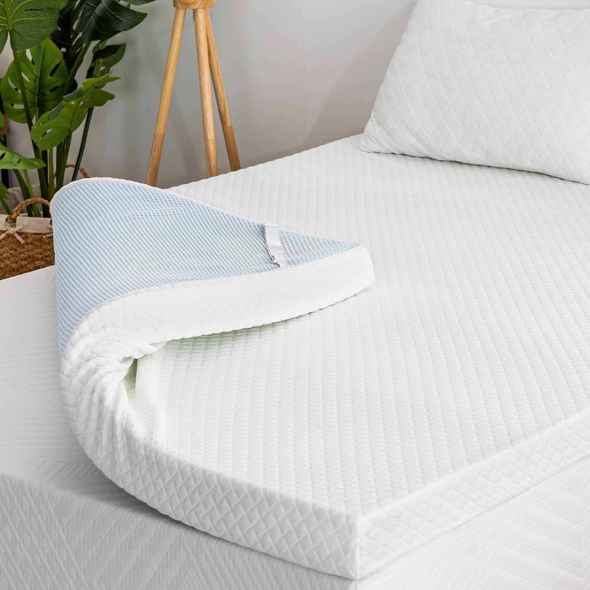 2 Inch Mattress Topper Twin XL Gel Memory Foam for Dorm Beds Cooling Pressure Relief CertiPUR-US Certified
