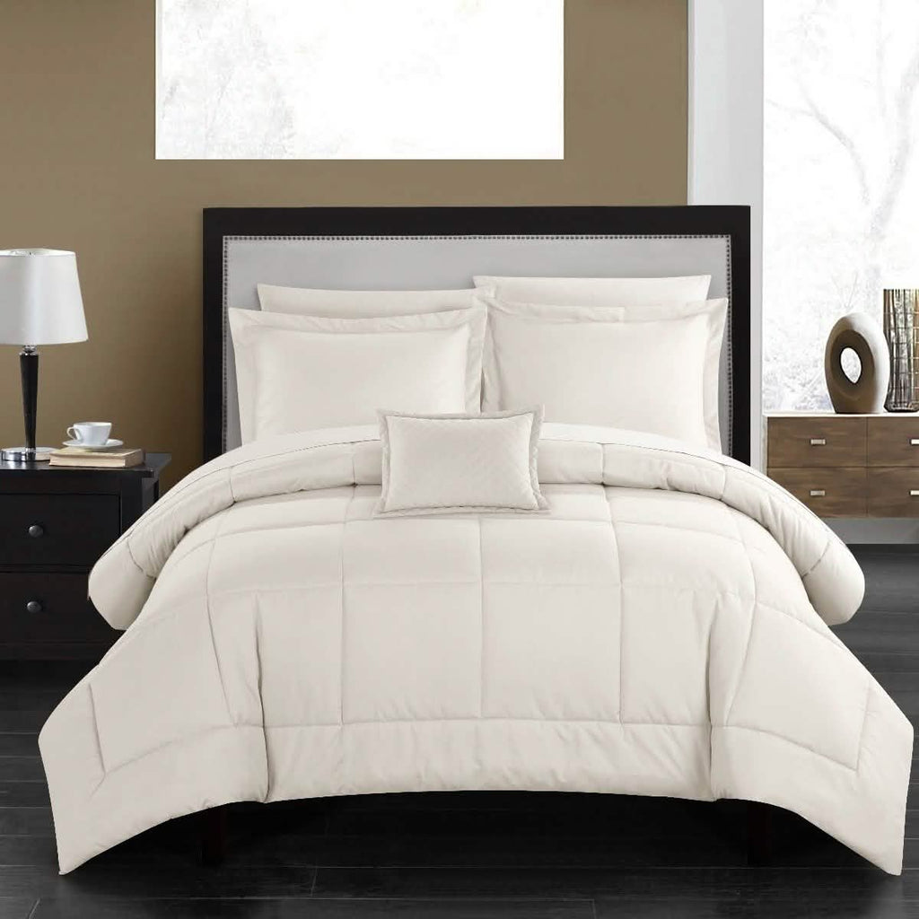 Minimalist Comforter Set – Complete Bedding Set