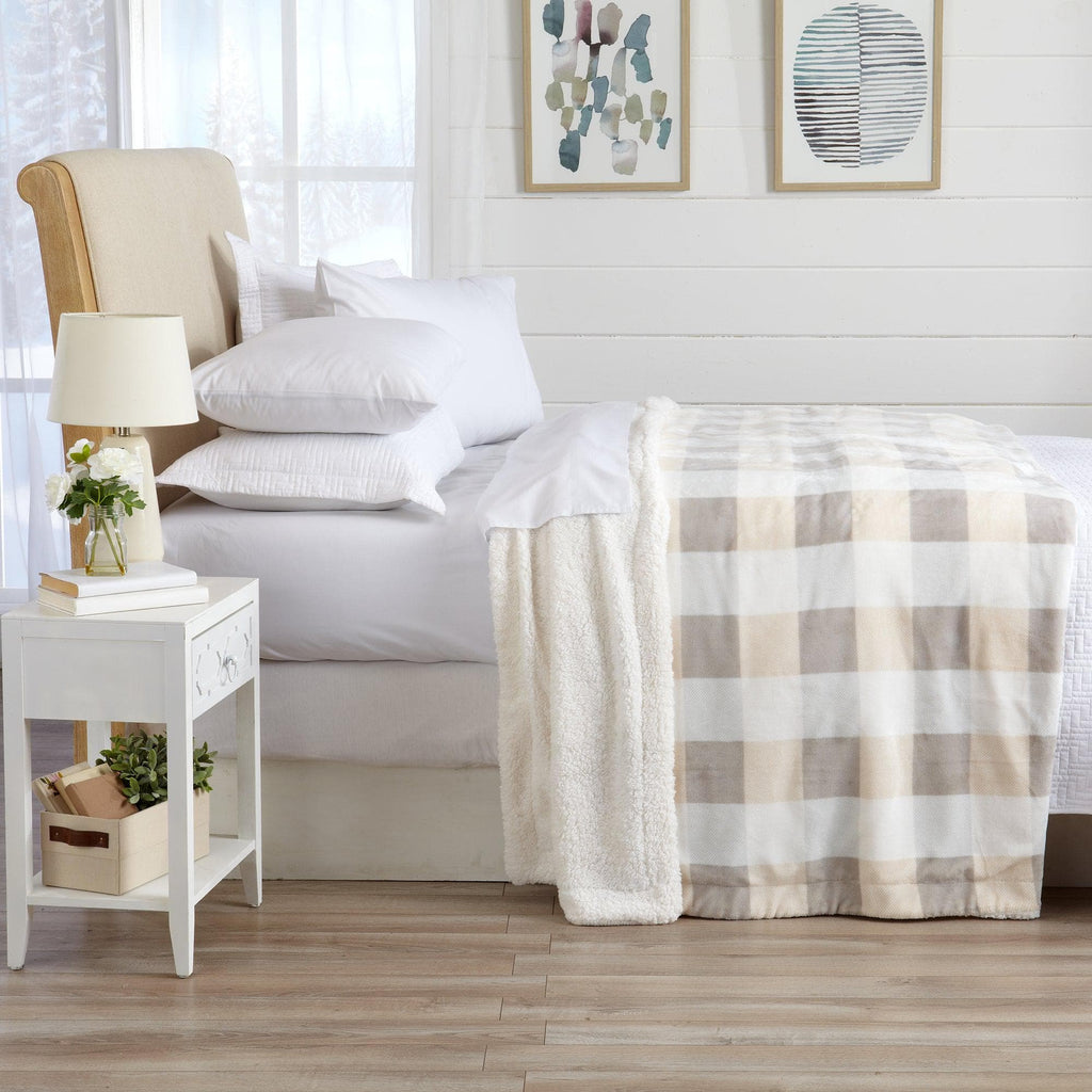 Velvet Plush Sherpa Blanket