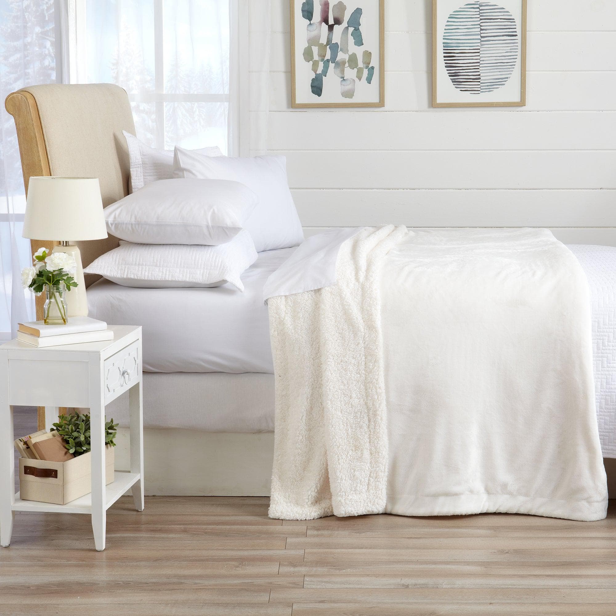 Velvet Plush Sherpa Blanket
