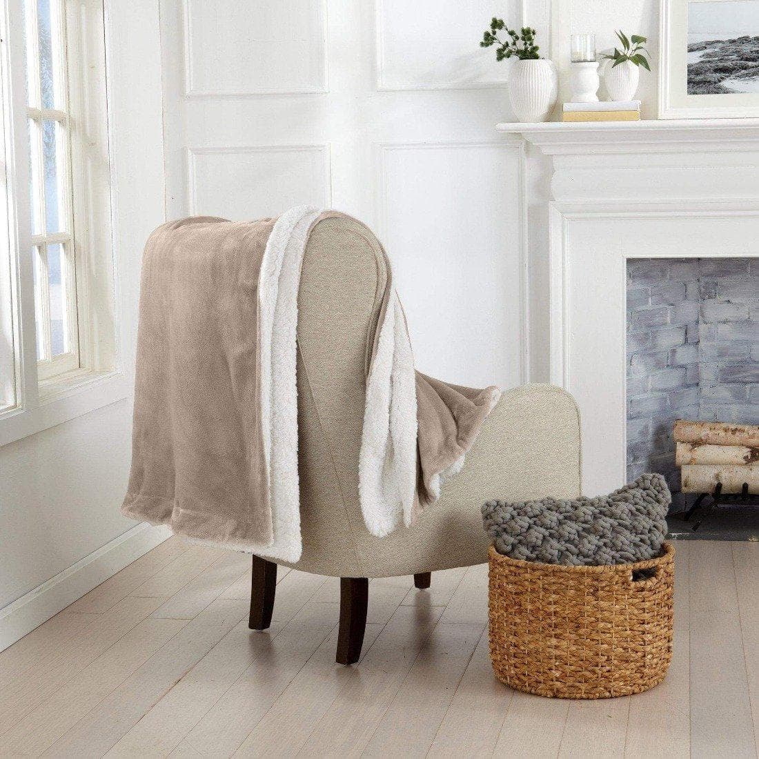 Velvet Plush Sherpa Blanket