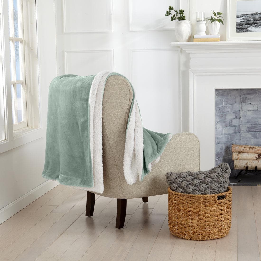 Velvet Plush Sherpa Blanket